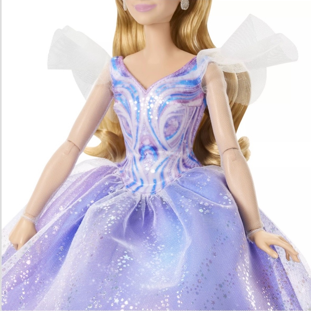 Wicked For Good Deluxe Glinda Doll - Picture 5 of 9